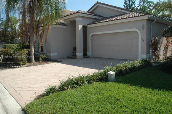 1095 NW 117th Ave, Coral Springs FL 33071