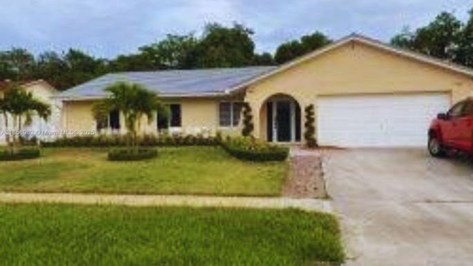 5352 S Rose Marie Ave S # 5352, Boynton Beach FL 33472