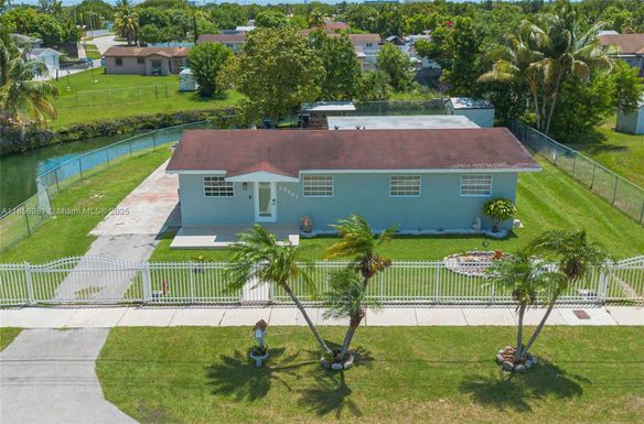 19781 SW 122nd Ave, Miami FL 33177