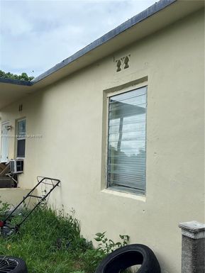 14955 Leisure Dr, Homestead FL 33033