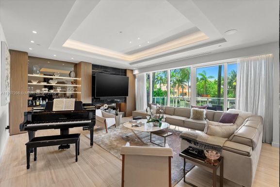 4701 N Meridian Ave # 126, Miami Beach FL 33140