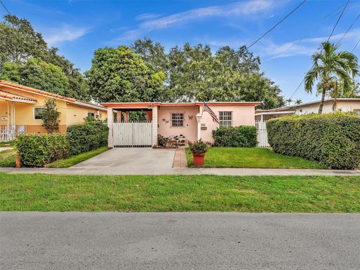 411 NW 59th Ct, Miami FL 33126