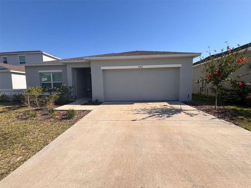 4762 Vellacito way, Davenport FL 33897