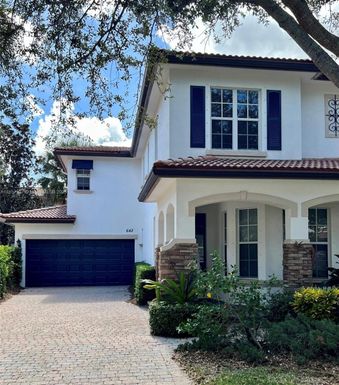 642 Castle Dr, Palm Beach Gardens FL 33410