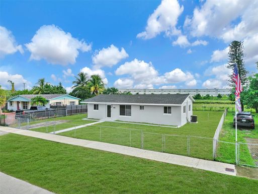 4521 NW 207th Dr, Miami Gardens FL 33055