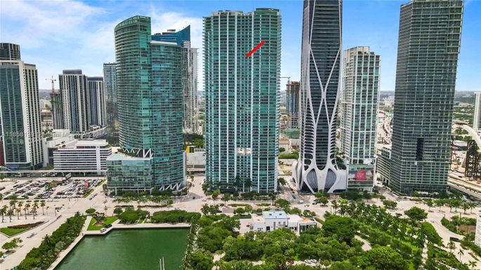 900 Biscayne Blvd # 5102, Miami FL 33132