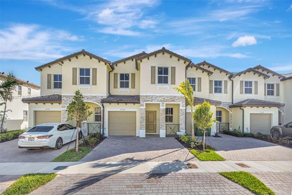 2546 SE 29th St # 2546, Homestead FL 33035