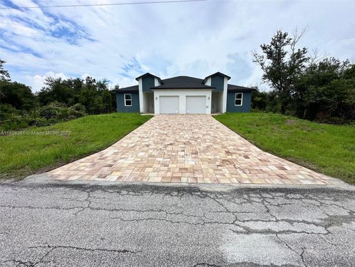 10385 Port Everglades, Port Charlotte FL 33981