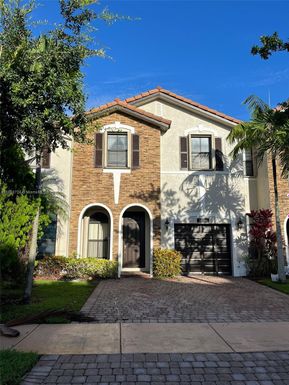 3178 NW 103rd Pl, Doral FL 33172