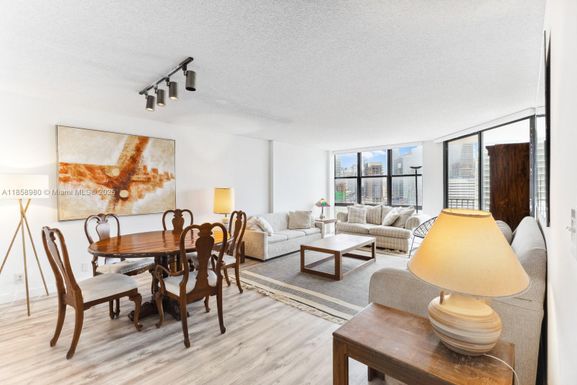 1901 Brickell Ave # B2413, Miami FL 33129