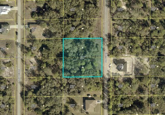 1511 Calvin Ave, Lehigh Acres FL 33972