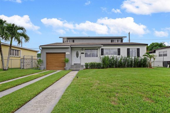 6221 NW 37th Ter, Virginia Gardens FL 33166