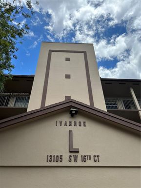 13105 SW 16th Ct # 314L, Pembroke Pines FL 33027