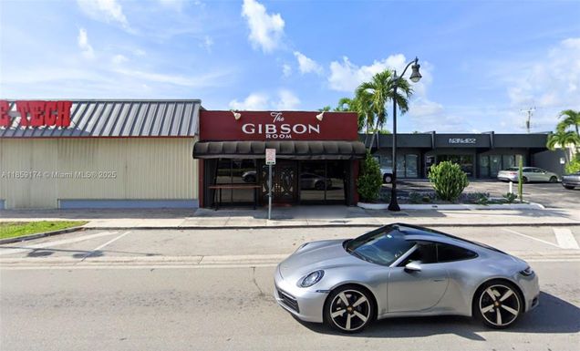 2224 SW 22nd St, Miami FL 33145