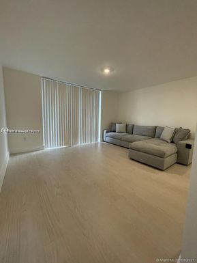 1720 NW N River Dr # 503, Miami FL 33125