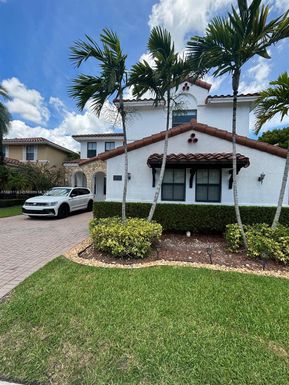 9713 NW 8th Ter, Miami FL 33172