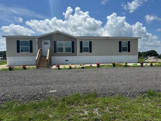 1250 Homestead Ave, Clewiston FL 33440