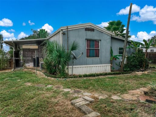 1145 Blue Jay Road, Other City - In The State Of Florida FL 33873