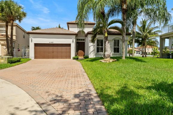 5168 SW 157th Ave, Miramar FL 33027