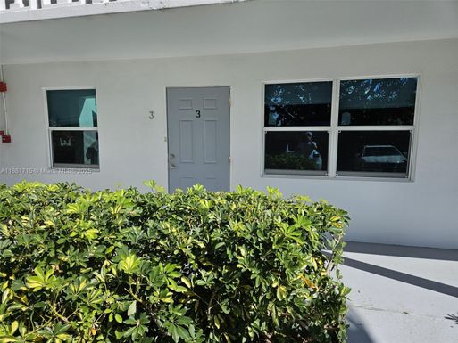 3 Tilford A # 3, Deerfield Beach FL 33442