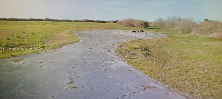 2705 Carob Ct, SW, Palm Bay FL 32908