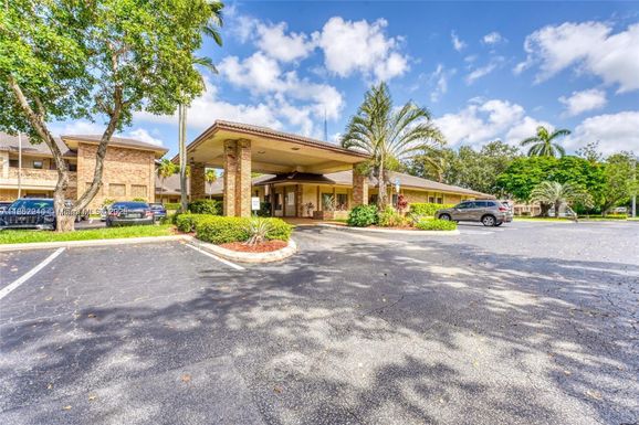 333 NW 70th Ave # 120B, Plantation FL 33317