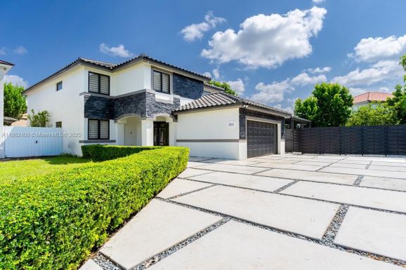 9035 SW 156th Ct, Miami FL 33196