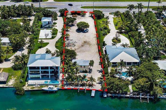 77340 OVERSEAS HWY, Islamorada FL 33036
