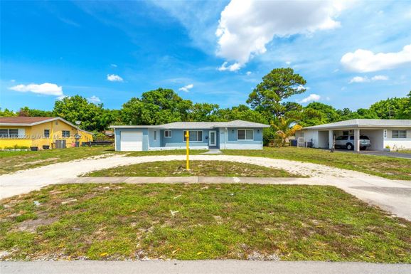 640 E Melrose Cir, Fort Lauderdale FL 33312