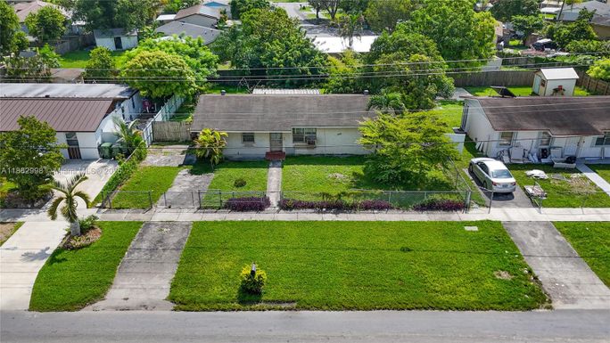 345 SW 18th Ave, Homestead FL 33030