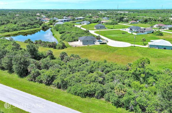 316 Sunset Rd, Other City - In The State Of Florida FL 33947