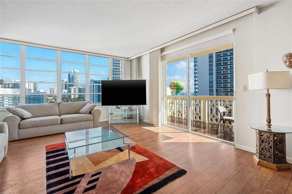 1825 S Ocean Dr # 1, Hallandale Beach FL 33009