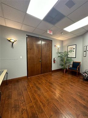 7950 NW 155th St # 203, Miami Lakes FL 33016