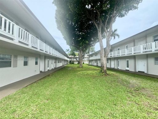 430 SE 2nd Ave # 4, Deerfield Beach FL 33441
