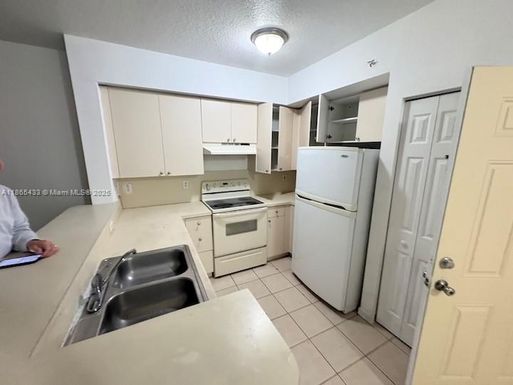 11050 SW 196th St # 306, Cutler Bay FL 33157