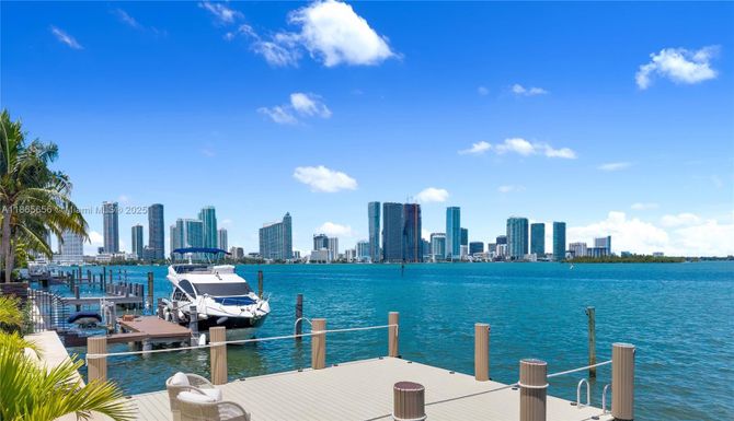 1111 N Venetian Dr, Miami FL 33139