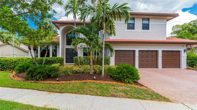 1411 NW 179th Ave, Pembroke Pines FL 33029