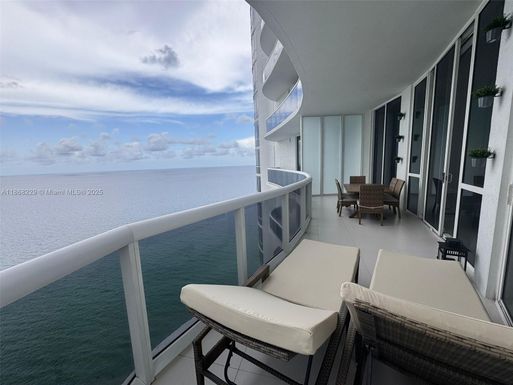 15901 Collins Ave # 3403, Sunny Isles Beach FL 33160