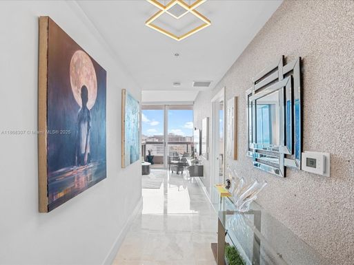 6899 Collins Ave # 1010, Miami Beach FL 33141
