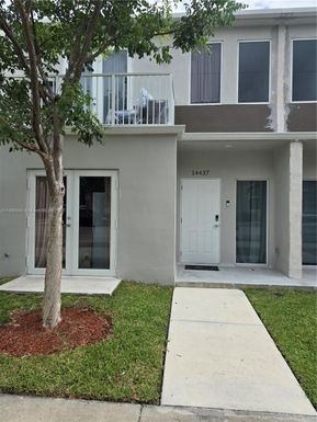 14437 SW 260th St # 1, Homestead FL 33032