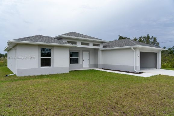 409 moore ave, Lehigh Acres FL 33972