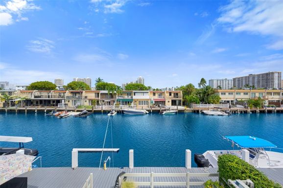 3807 NE 166th St, North Miami Beach FL 33160