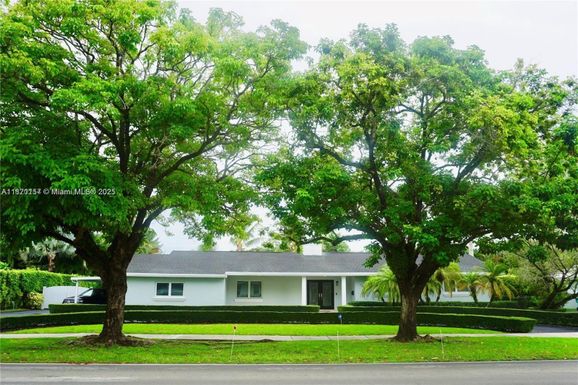 12741 SW 72nd Ave, Pinecrest FL 33156