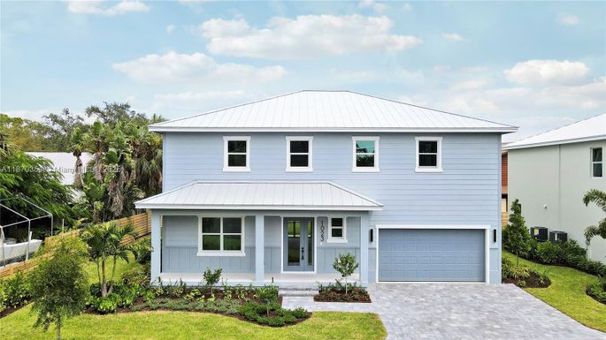 1023 NE Orange Ave, Jensen Beach FL 34957
