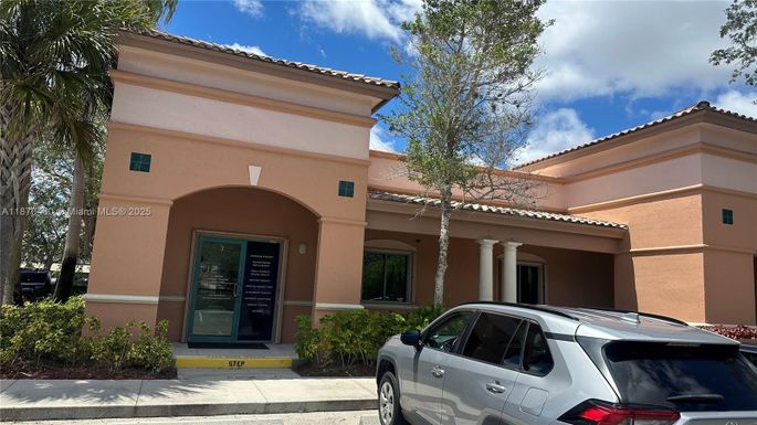 2237 N Commerce Pkwy # 3, Weston FL 33326