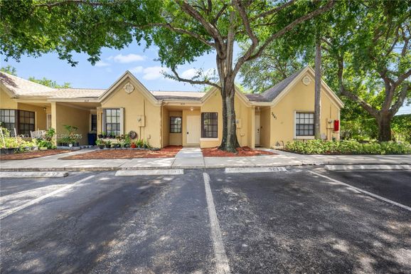 3639 NW 83rd Ln, Sunrise FL 33351