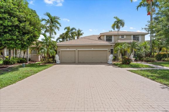 5095 NW 57th Way, Coral Springs FL 33067