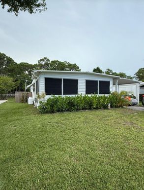 5374 SE Celestial Cir, Stuart FL 34997