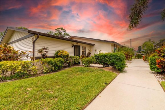 1014 Pine Isle Ln # 1014, Naples FL 34112