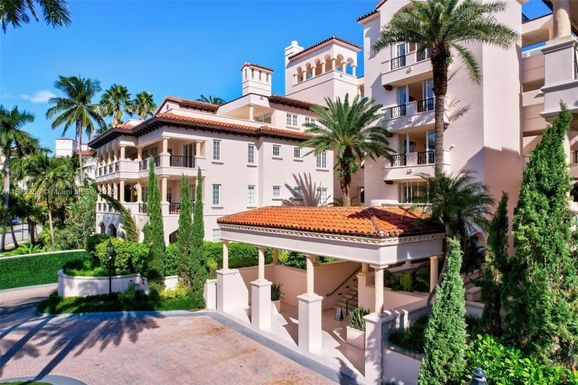 19217 Fisher Island Dr # 19217, Miami Beach FL 33109